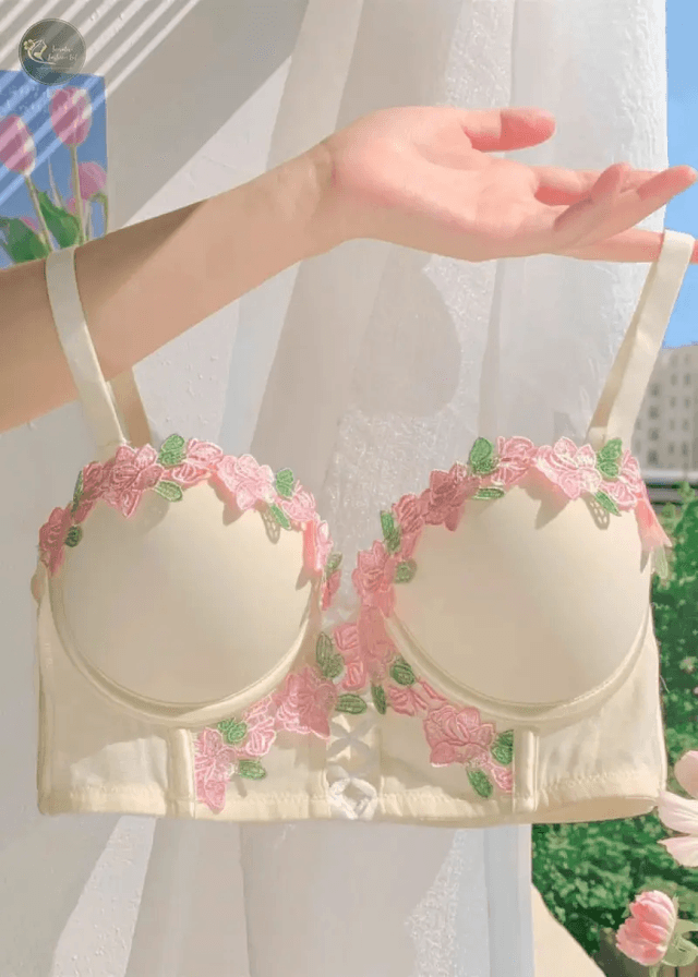 Sweet Floral Lingerie Set Cream Lace Bralette Cute Push Up Bra for Small Bust Women Pure & Sensual Embroidered Wireless_img_4