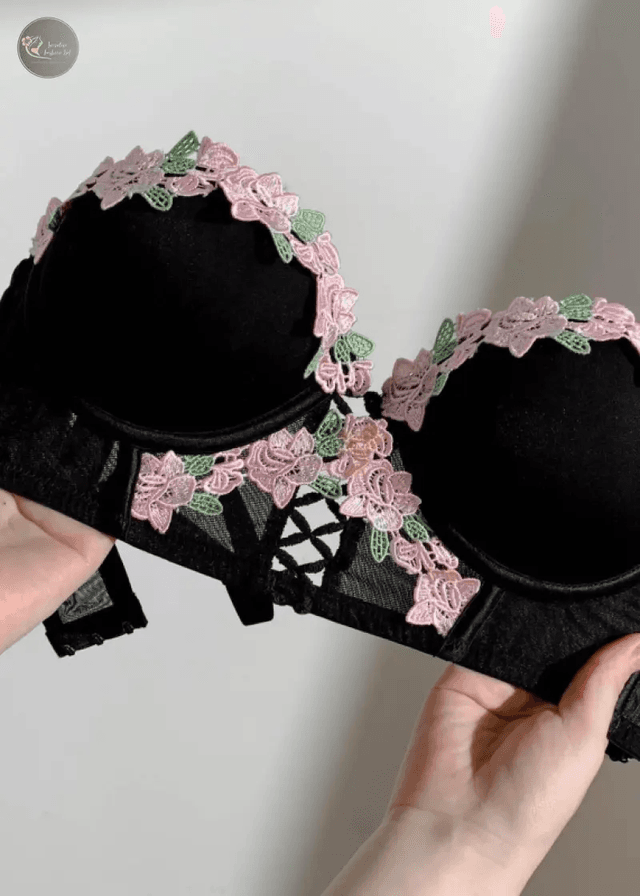 Sweet Floral Lingerie Set Cream Lace Bralette Cute Push Up Bra for Small Bust Women Pure & Sensual Embroidered Wireless_img_5