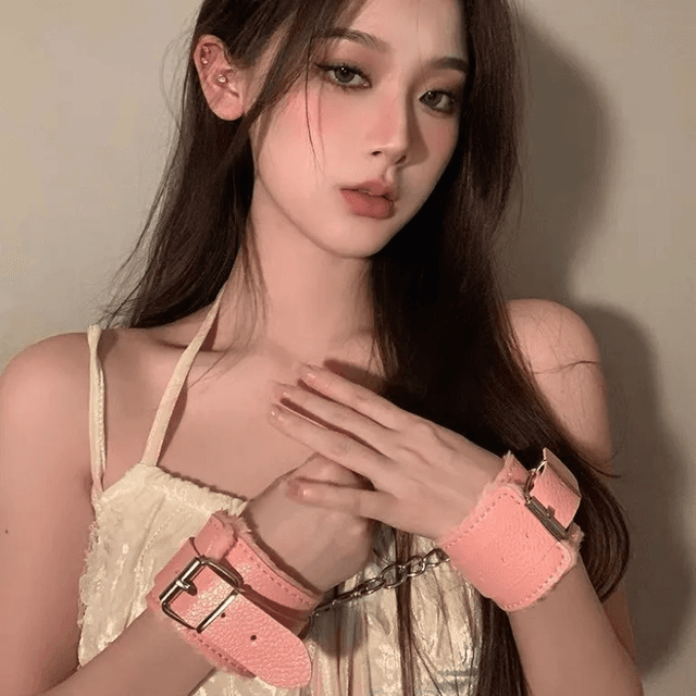 PU Leather Restraint Hand Wrist Cuffs_img_18